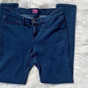 Tokyo Darling Skinny Jeans Dark Wash Size 6